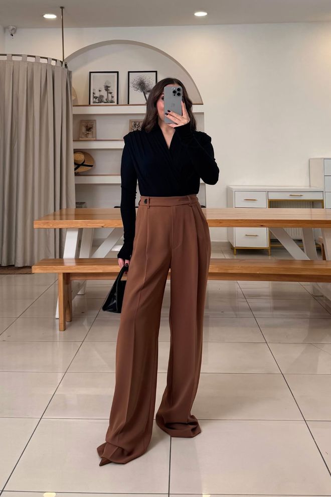 Tuba Μαύρη Κομψή Επίσημη Στενή Μπλούζα Με V Ντεκολτέ Χονδρικό εμπόριο ενδυμάτων Εργασία