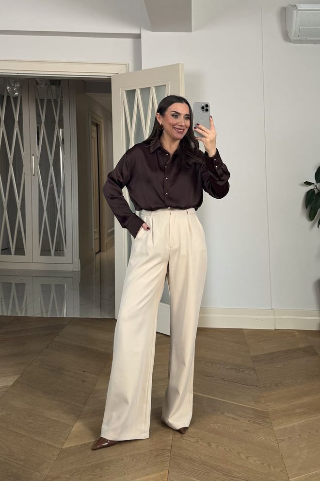 Tuba Beige Pants With Wide Leg And Buttoned Closure Wholesale Clothing Work