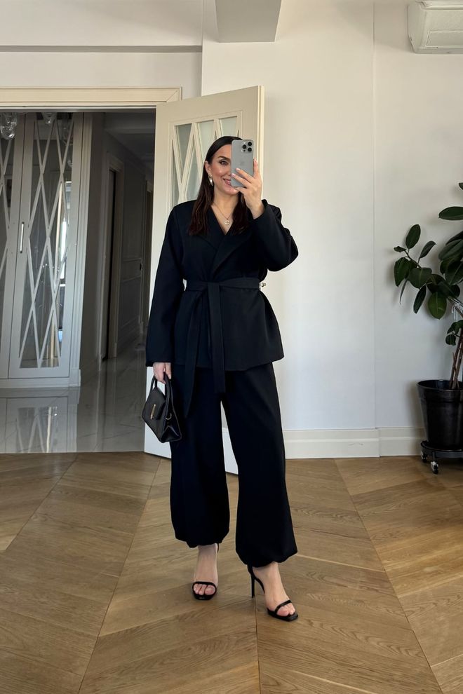 Tuba Schwarzer Eleganter Formaler Anzug Mit Ballonhose Großhandelskleidung Formal