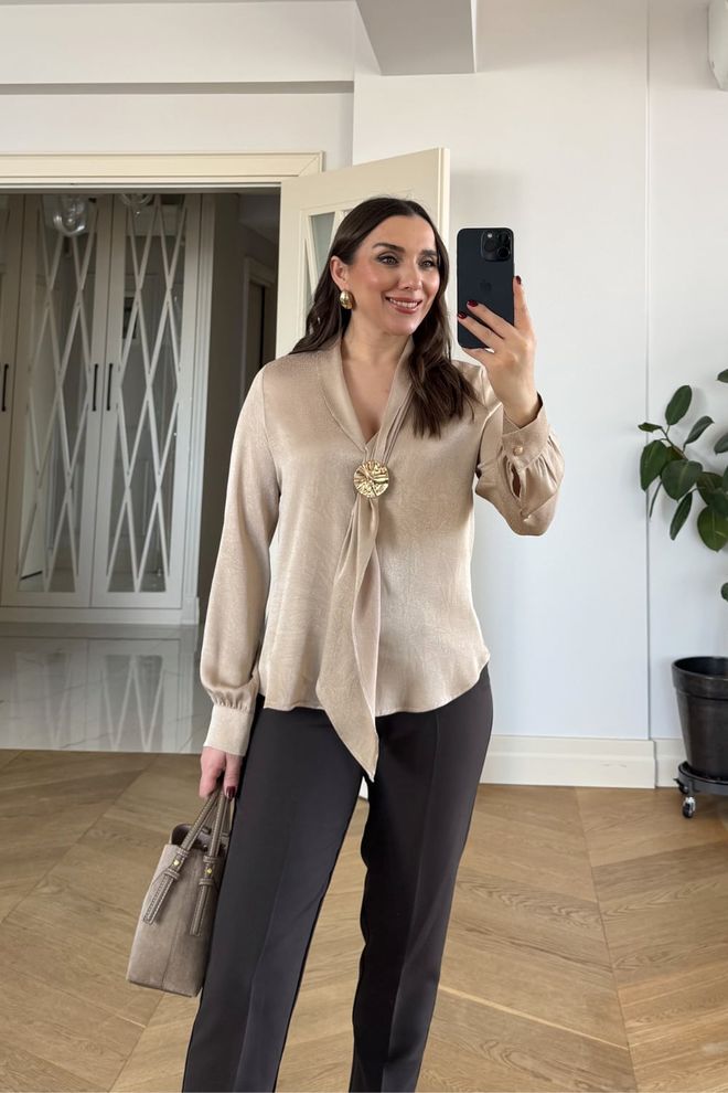 Tuba Blusa Beige Elegante Formal Modesta Casual Ropa al por mayor Modesto