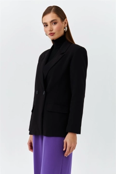 Veleprodajni model oblačil nosi TBU10210 - Double Breasted Collar Blazer Women's Jacket - Black, turška veleprodaja Jakna od Tuba Butik