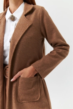 A wholesale clothing model wears 36565 - Coat - Light Brown, Turkish wholesale Coat of Tuba Butik