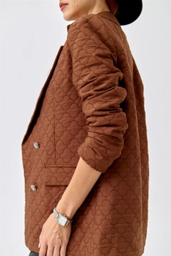 Hurtowa modelka nosi 36157 - Jacket - Brown, turecka hurtownia Kurtka firmy Tuba Butik