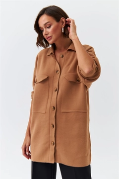 A wholesale clothing model wears 36390 - Cardigan - Light Brown, Turkish wholesale Cardigan of Tuba Butik