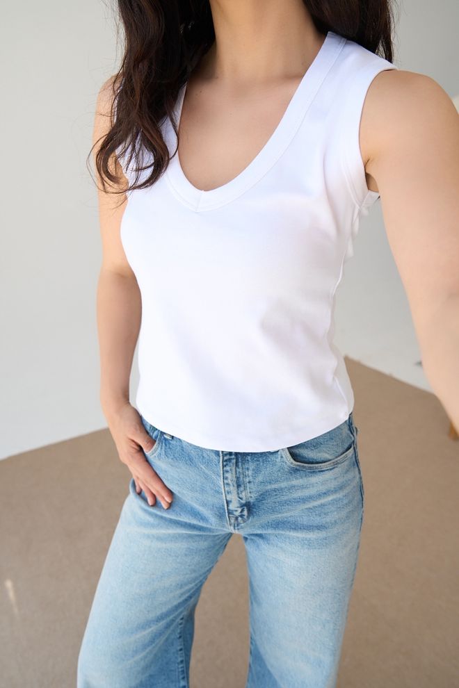 Umay Maglietta Bianca Casual Con Scollo A V Senza Maniche E Manica Ad Aletta Abbigliamento all'ingrosso Casuale