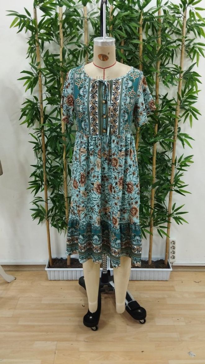 Velvet Blauwe Boho A lijn Jurk Met Bloemen Patchwork Groothandel Kleding Casual