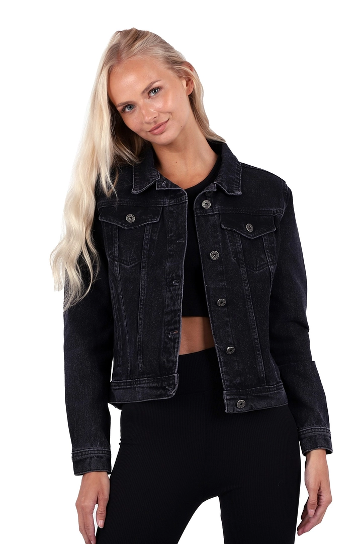 Una modella di abbigliamento all'ingrosso indossa 37399 - Denim Jacket - Anthracite, vendita all'ingrosso turca di Giacca di jeans di XLove