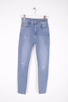 Hurtowa modelka nosi 37495 - Jeans - Light Blue, turecka hurtownia Dżinsy firmy XLove