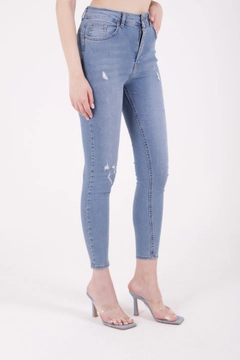 Ένα μοντέλο χονδρικής πώλησης ρούχων φοράει 37495 - Jeans - Light Blue, τούρκικο Τζιν χονδρικής πώλησης από XLove