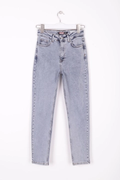 Ένα μοντέλο χονδρικής πώλησης ρούχων φοράει 37514 - Jeans - Light Blue, τούρκικο Τζιν χονδρικής πώλησης από XLove