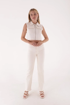 Ένα μοντέλο χονδρικής πώλησης ρούχων φοράει 37330 - Jeans - Natural, τούρκικο Τζιν χονδρικής πώλησης από XLove