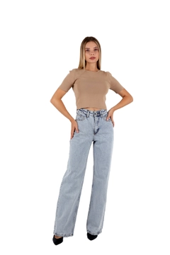 Ένα μοντέλο χονδρικής πώλησης ρούχων φοράει 37345 - Jeans - Light Blue, τούρκικο Τζιν χονδρικής πώλησης από XLove