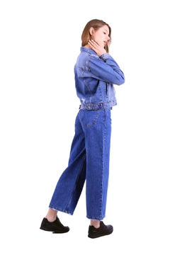 A wholesale clothing model wears 37400 - Denim Jacket - Navy Blue, Turkish wholesale Denim Jacket of XLove