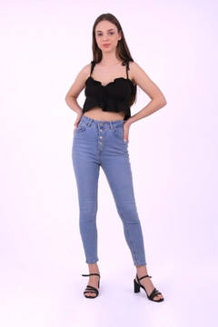 Ένα μοντέλο χονδρικής πώλησης ρούχων φοράει 37435 - Jeans - Light Blue, τούρκικο Τζιν χονδρικής πώλησης από XLove