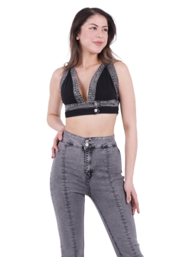 A wholesale clothing model wears XLO10007 - Jeans - Gray, Turkish wholesale Jeans of XLove