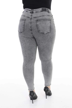 A wholesale clothing model wears XLO10014 - Jeans - Gray, Turkish wholesale Jeans of XLove