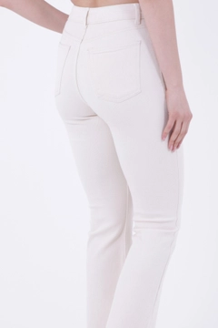 Veleprodajni model oblačil nosi XLO10041 - Jeans - Natural, turška veleprodaja Kavbojke od XLove