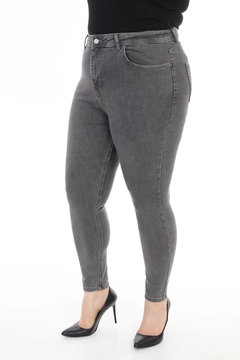 A wholesale clothing model wears XLO10087 - Jeans - Dark Gray, Turkish wholesale Jeans of XLove