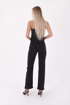 A wholesale clothing model wears xlo10223-stitched-wide-leg-relax-jeans-anthracite, Turkish wholesale Jeans of XLove