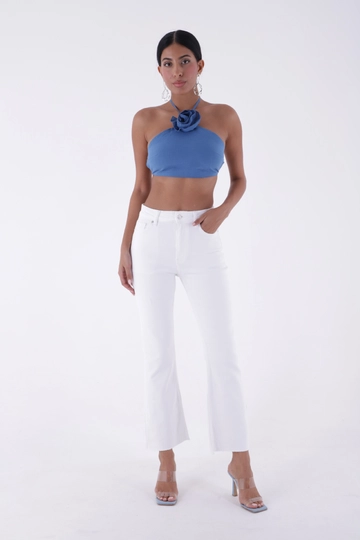 Ein Bekleidungsmodell aus dem Großhandel trägt  Jeans – Weiß
, türkischer Großhandel Jeans von XLove