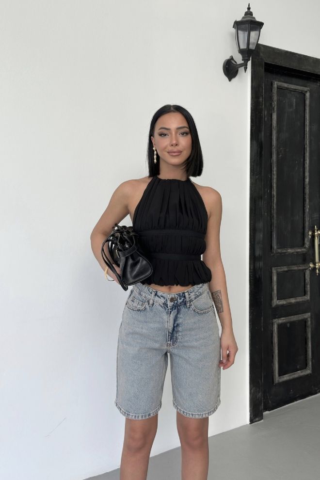 XLove Medium Denim Shorts Wholesale Clothing 5