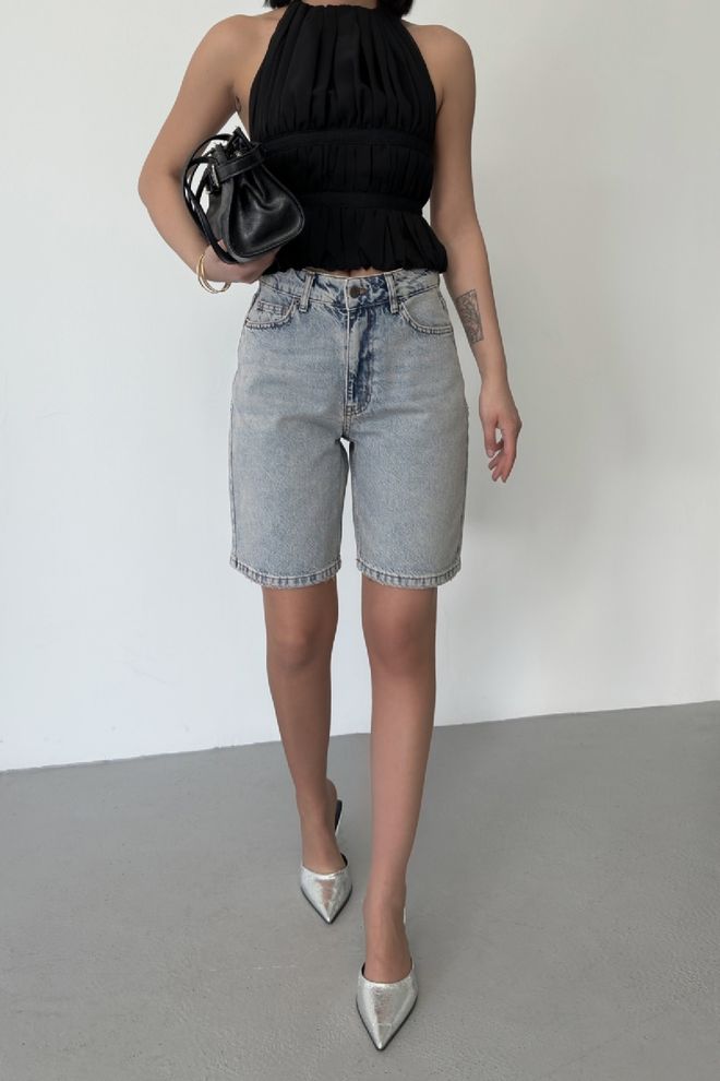 XLove Medium Denim Shorts Wholesale Clothing Cotton