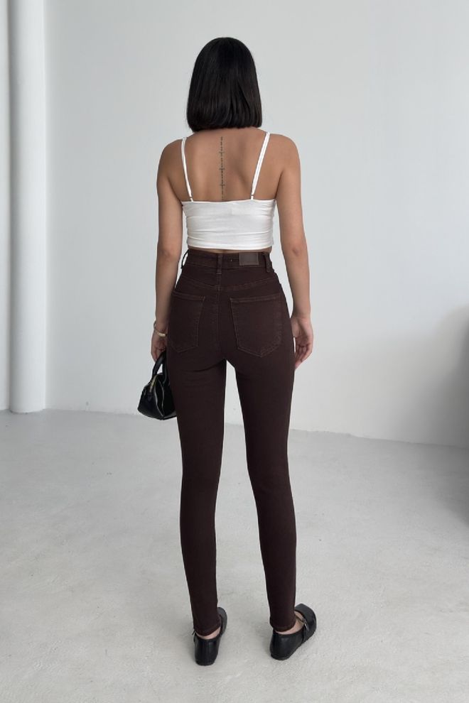 XLove Brown Mom Jeans High Waist Skinny Leg Buttoned Wholesale Clothing 1