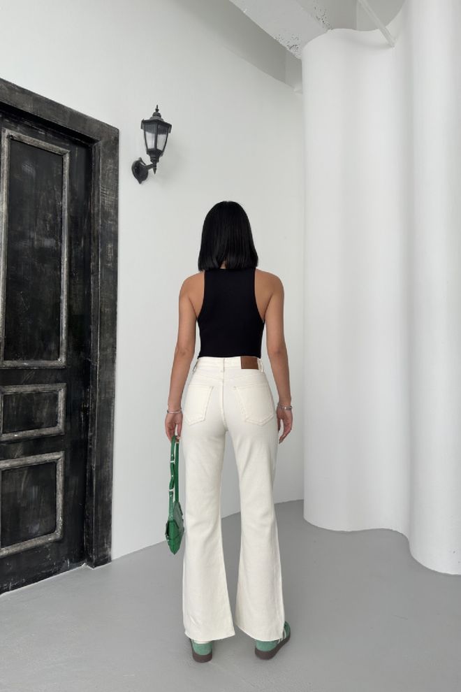 XLove Τζιν Φυσικό Χονδρικό εμπόριο ενδυμάτων Εργασία