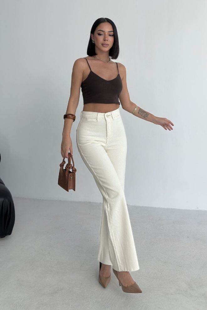 XLove Jeans Palazzo A Gamba Larga Con Dettaglio Tasca Decorativa Crema Abbigliamento all'ingrosso Abbigliamento di strada