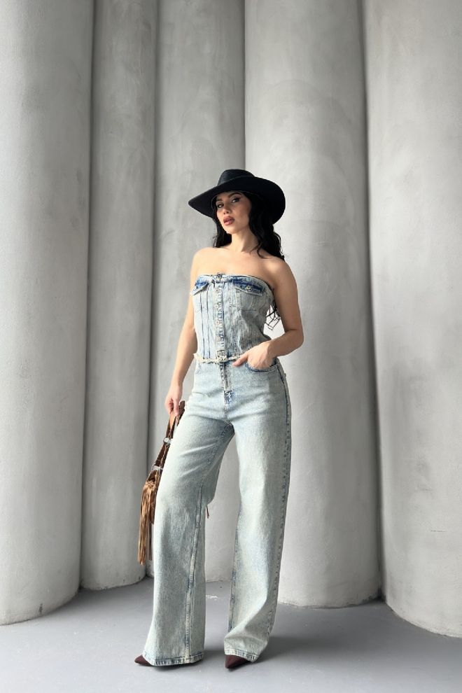 XLove Trägerloser Detaillierter Denim Jumpsuit Mit Knöpfen Großhandelskleidung Lässig