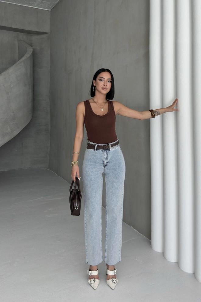 XLove Blue Mom Jeans High Waist Straight Leg Zip Up Wholesale Clothing Lounge