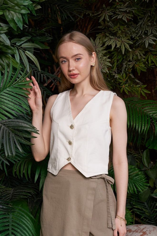 XLove Weißes Kurz Geschnittenes Weste Mit Knöpfen Lässig Elegant Normale Passform Großhandelskleidung Lässig