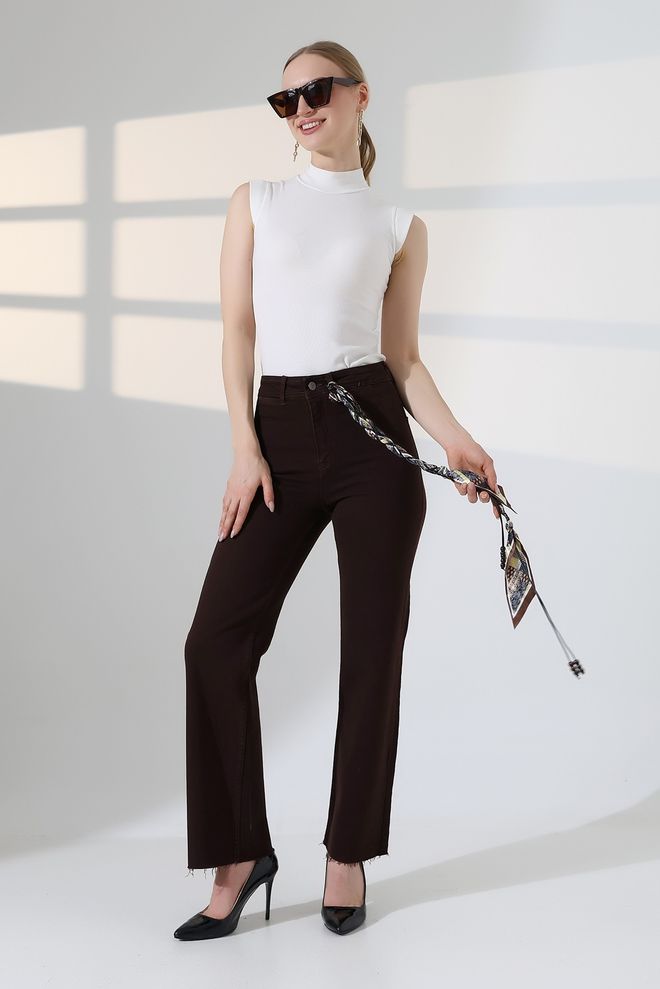 XLove Καφέ Mom Παντελόνι Με Ψηλή Μέση Και Κούμπωμα Με Κουμπιά Χονδρικό εμπόριο ενδυμάτων Streetwear