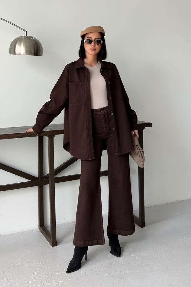 XLove Brązowe Eleganckie Jeansy Bootcut Z Rozkloszowaną Nogawką Hurtowa sprzedaż odzieży 5