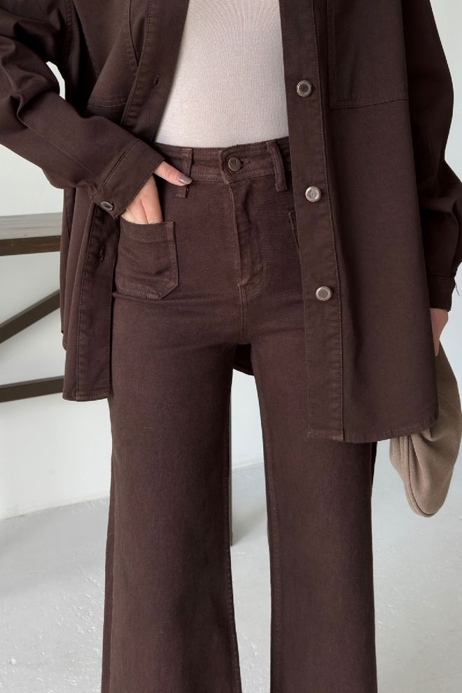 XLove Brązowe Eleganckie Jeansy Bootcut Z Rozkloszowaną Nogawką Hurtowa sprzedaż odzieży Wiosna