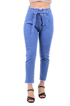 A wholesale clothing model wears 37427 - Jeans - Light Blue, Turkish wholesale Jeans of XLove