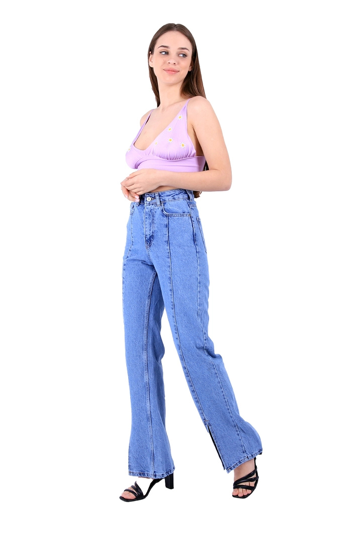 Ένα μοντέλο χονδρικής πώλησης ρούχων φοράει 37527 - Jeans - Light Blue, τούρκικο Τζιν χονδρικής πώλησης από XLove