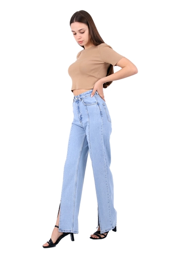 A wholesale clothing model wears  Jeans - Ice Blue
, Turkish wholesale Jeans of XLove