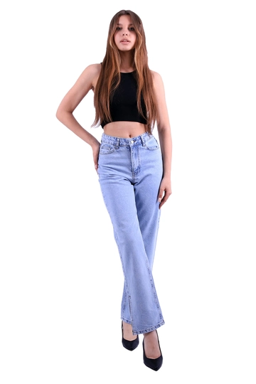 A wholesale clothing model wears  Jeans - Blue
, Turkish wholesale Jeans of XLove