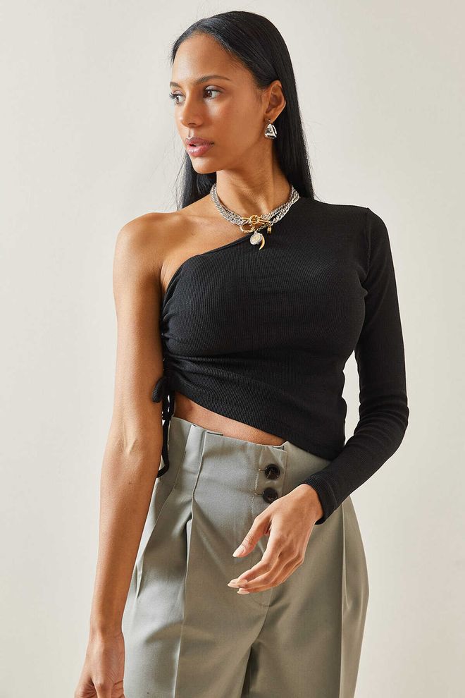 Ilia Blusa Camisola Fruncida Negra Con Un Solo Hombro Ropa al por mayor Casual