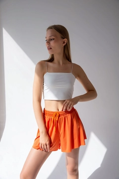 A wholesale clothing model wears lav10007-tights-sports-shorts, Turkish wholesale Shorts of la & vetta