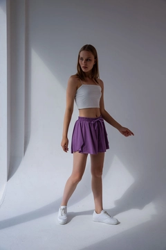 A wholesale clothing model wears lav10024-tights-sports-shorts, Turkish wholesale Shorts of la & vetta