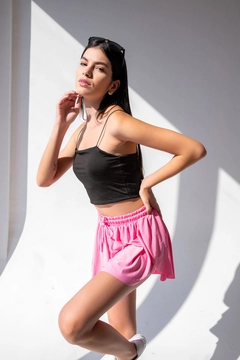 A wholesale clothing model wears lav10053-tights-sports-shorts, Turkish wholesale Shorts of la & vetta