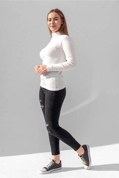 A wholesale clothing model wears lav10116-turtleneck-turtleneck-camisole-ribbed-sweater, Turkish wholesale Sweater of la & vetta